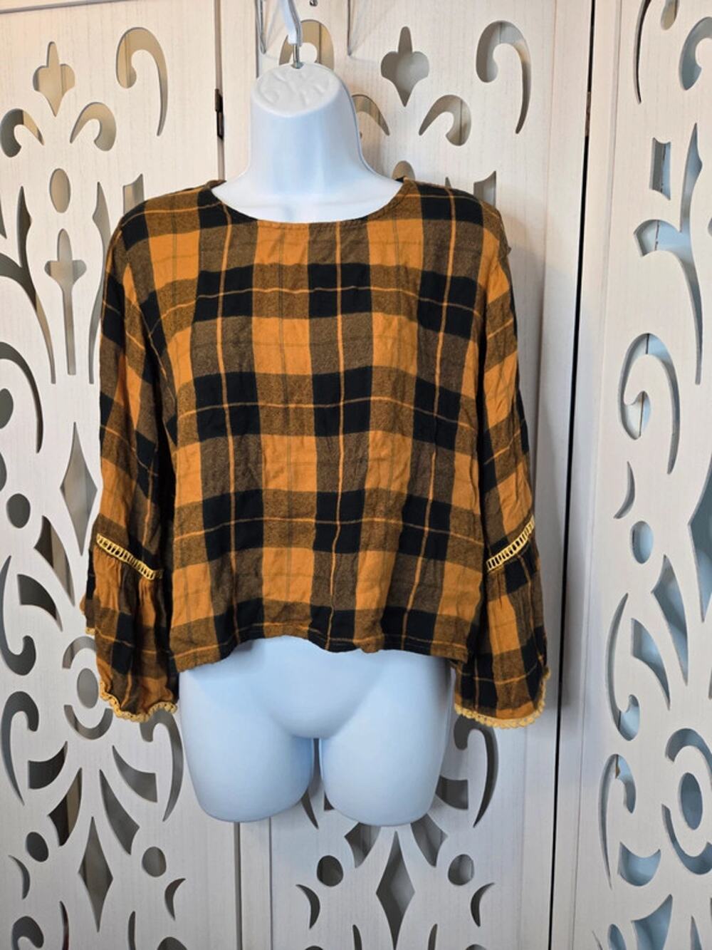 Style Envy Plaid Cropped Blouse Mustard Black Bell Sleeve Boho Medium